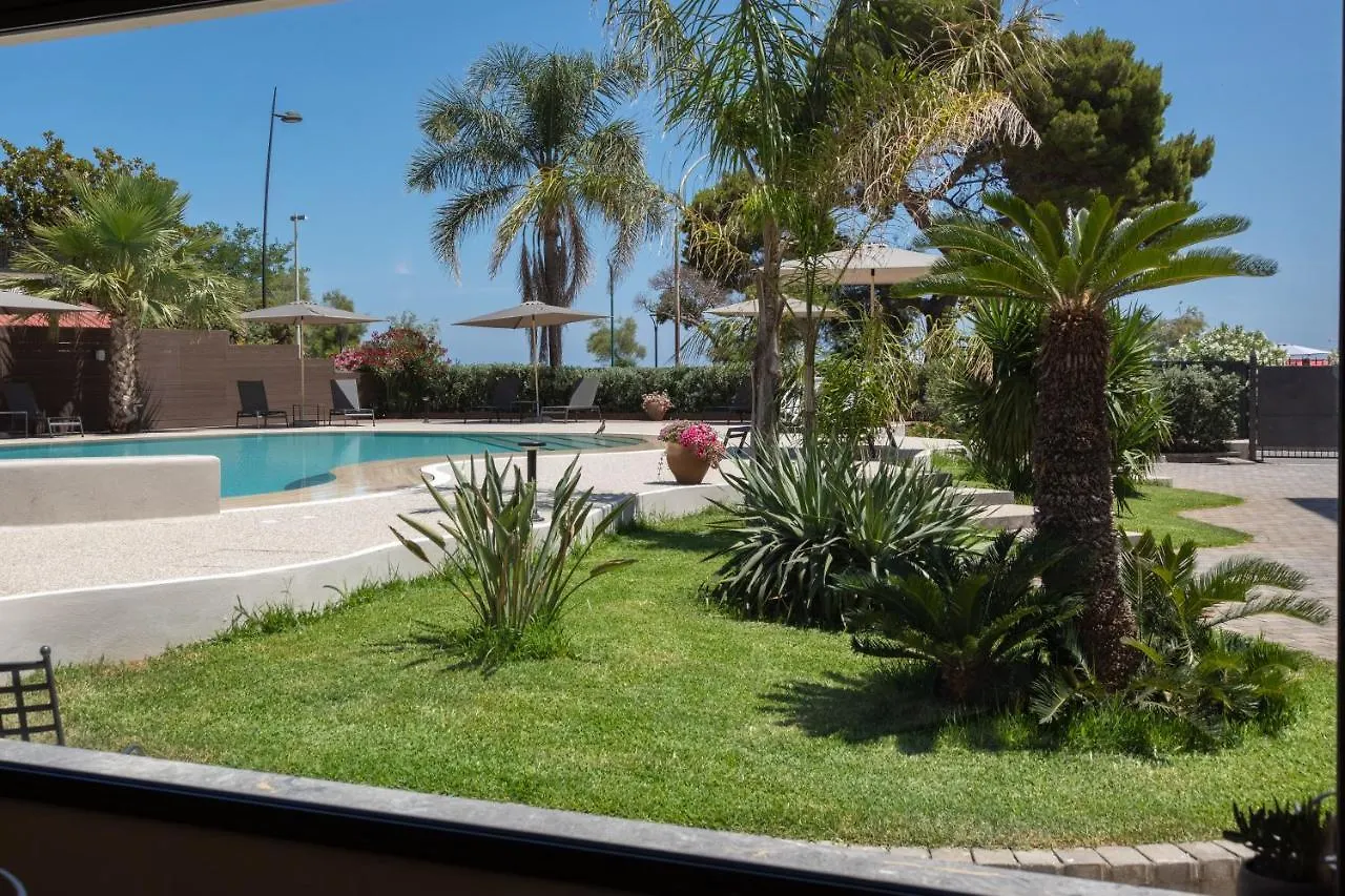 פלרמו Villa Masetta - Luxury Suites בית הארחה